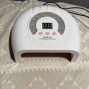 SUN L4 Professional Nail Lamp in White and Silver